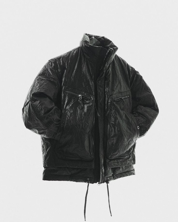 Look 03, the Bitumen parka worn on location